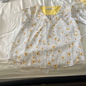 Worn once short sleeve blouse